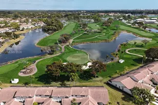 362 Prestwick Cir, Palm Beach Gardens, FL 33418 - Photo 48