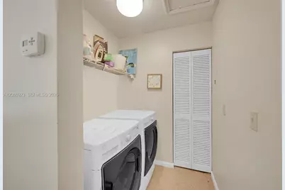 362 Prestwick Cir #3, Palm Beach Gardens, FL 33418 - Photo 30