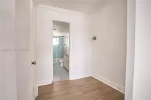 3600 NE 170th St, North Miami Beach, FL 33160 - Photo 12