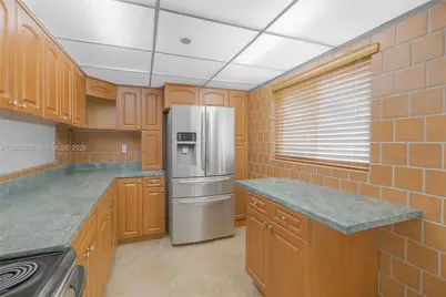8760 SW 133rd Ave Rd #220, Miami, FL 33183 - Photo 4
