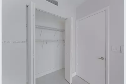 495 Brickell Ave #5205, Miami, FL 33131 - Photo 24