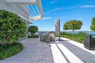 580 72nd St, Miami Beach, FL 33141 - Photo 38