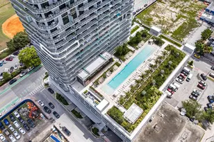 580 72nd St, Miami Beach, FL 33141 - Photo 32