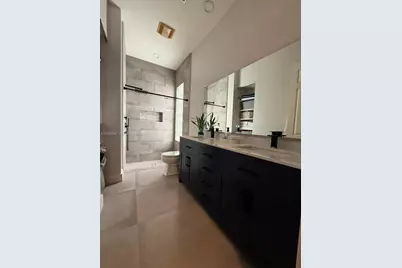 2008 Valencia Dr, Delray Beach, FL 33445 - Photo 12