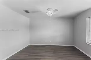 634 NW 208th Dr, Pembroke Pines, FL 33029 - Photo 28