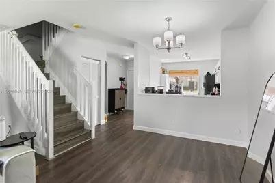 634 NW 208th Dr, Pembroke Pines, FL 33029 - Photo 18