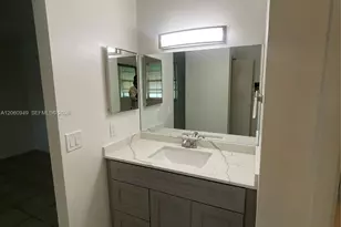 12370 SW 52nd Pl, Cooper City, FL 33330 - Photo 24