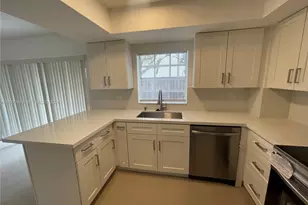 12370 SW 52nd Pl, Cooper City, FL 33330 - Photo 12