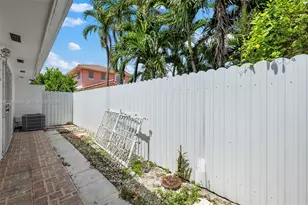 2028 SW 103rd Ct, Miami, FL 33165 - Photo 28
