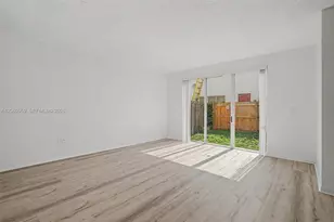 975 NE 42nd Terrace, Homestead, FL 33033 - Photo 14