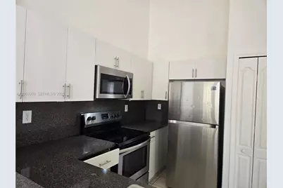 2758 SE 17th Ave #203, Homestead, FL 33035 - Photo 4