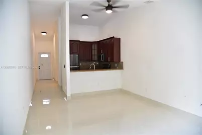 18954 NW 67th Pl #18954, Hialeah, FL 33015 - Photo 4