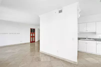 4775 Collins Ave #3007, Miami Beach, FL 33140 - Photo 24