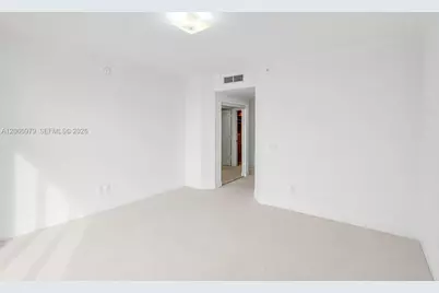 4775 Collins Ave #3007, Miami Beach, FL 33140 - Photo 30
