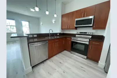 412 SW 13th Ter #412, Fort Lauderdale, FL 33312 - Photo 2