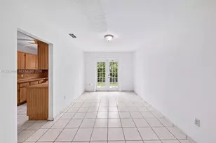 430 SE 7th Ave, Hialeah, FL 33010 - Photo 14