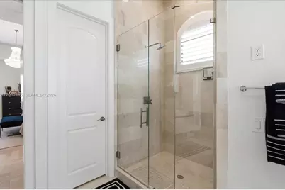 331 SW 124th Ave, Miami, FL 33184 - Photo 36