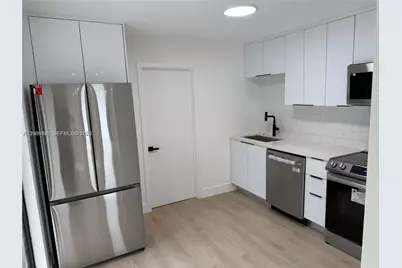 1621 SW 11th Ct, Fort Lauderdale, FL 33312 - Photo 8