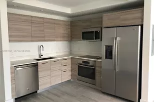 121 NE 34 St, Miami, FL 33137 - Photo 2