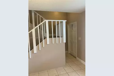 3246 N Pine Island Rd #101, Sunrise, FL 33351 - Photo 6