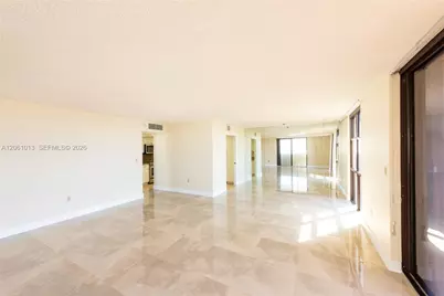 600 Biltmore Way #1014, Coral Gables, FL 33134 - Photo 12