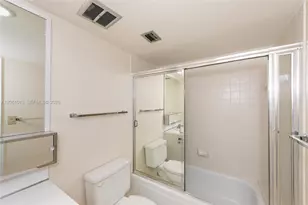 600 Biltmore Way, Coral Gables, FL 33134 - Photo 18