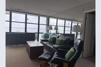 1440 Brickell Bay Dr #401, Miami, FL 33131 - Photo 10