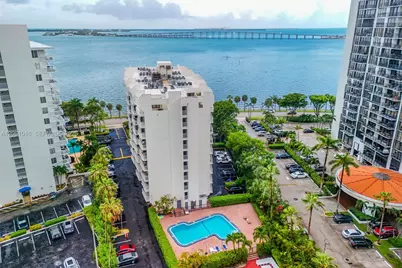 1440 Brickell Bay Dr #401, Miami, FL 33131 - Photo 6