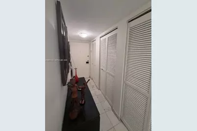 1440 Brickell Bay Dr #401, Miami, FL 33131 - Photo 16