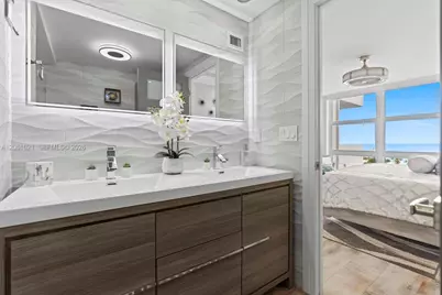 2841 N Ocean Blvd #1402, Fort Lauderdale, FL 33308 - Photo 26