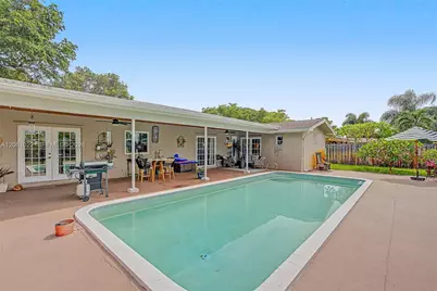 7460 NW 13th St, Plantation, FL 33313 - Photo 26