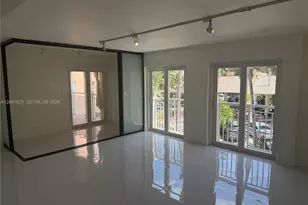 140 Jefferson Ave, Miami Beach, FL 33139 - Photo 2