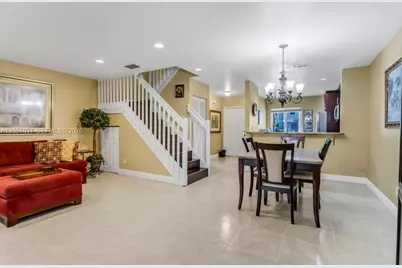 20822 NW 2nd St, Pembroke Pines, FL 33029 - Photo 10