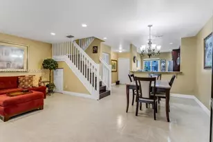 20822 NW 2nd St, Pembroke Pines, FL 33029 - Photo 10