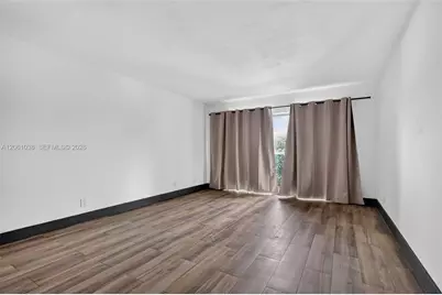 1939 Jefferson St #303, Hollywood, FL 33020 - Photo 8