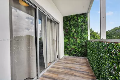 1939 Jefferson St #303, Hollywood, FL 33020 - Photo 14