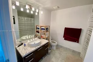 244 Biscayne Blvd, Miami, FL 33132 - Photo 6
