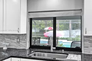 1221 NW 78th Ave, Plantation, FL 33322 - Photo 22