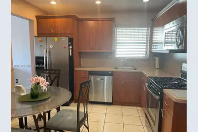 11833 SW 34th St, Miami, FL 33175 - Photo 6