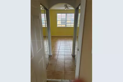 8508 NW 141st Ter #501, Miami Lakes, FL 33016 - Photo 14
