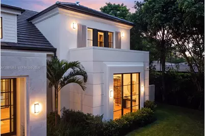 1220 S Alhambra Cir, Coral Gables, FL 33146 - Photo 36