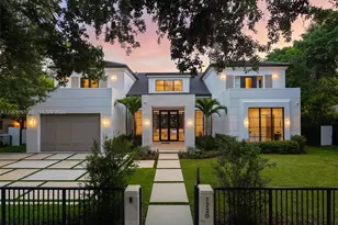 1220 S Alhambra Cir, Coral Gables, FL 33146 - Photo 1