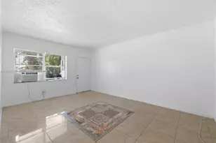 7271 Gary Ave, Miami Beach, FL 33141 - Photo 8
