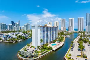 400 Kings Point Dr, Sunny Isles Beach, FL 33160 - Photo 2