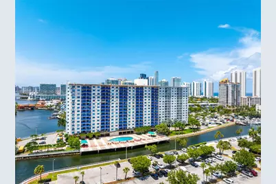 400 Kings Point Dr #1628, Sunny Isles Beach, FL 33160 - Photo 40