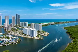 400 Kings Point Dr, Sunny Isles Beach, FL 33160 - Photo 44