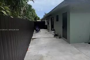 1050 NE 9th Ave, Fort Lauderdale, FL 33304 - Photo 14