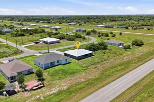 146 Plantation Dr, Labelle, FL 33935 - Photo 2