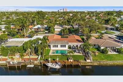 2207 NE 16th Ave, Wilton Manors, FL 33305 - Photo 4