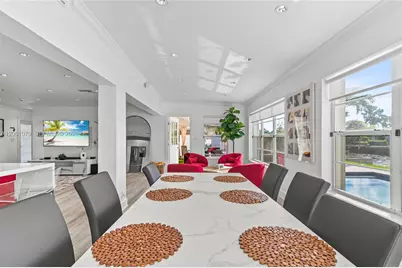 2207 NE 16th Ave, Wilton Manors, FL 33305 - Photo 20